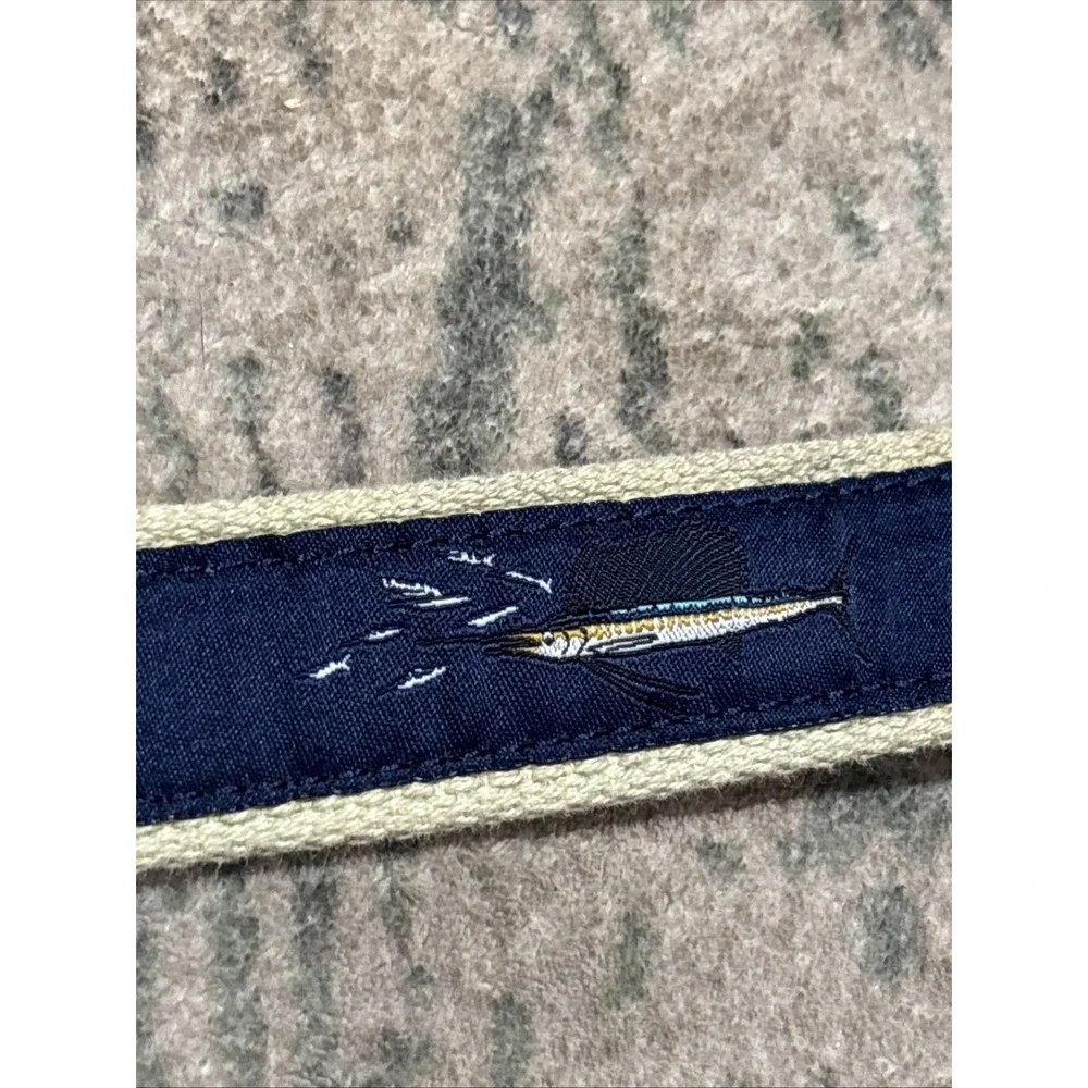 Guy Harvey Men's Woven Canvas & Leather Fish Belt Navy Size 44 Solid Brass
